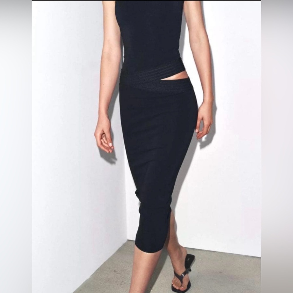 Zara Elegant Black Women's Skirt - Size L - NWT